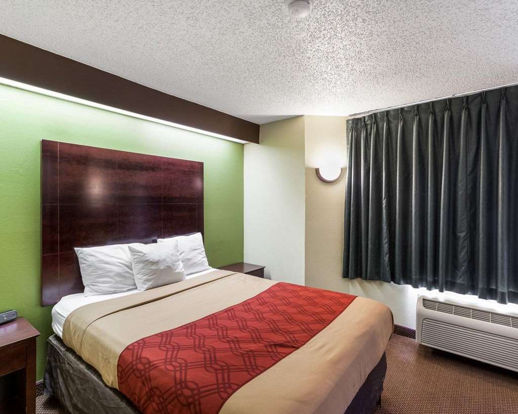 Quality Inn & Suites Richardson-Dallas Rum bild